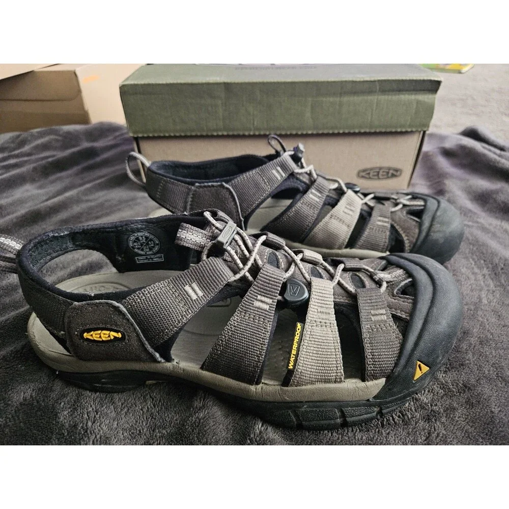 Keen Men's Nreport H2 Black Olive/Brindle 9.5
